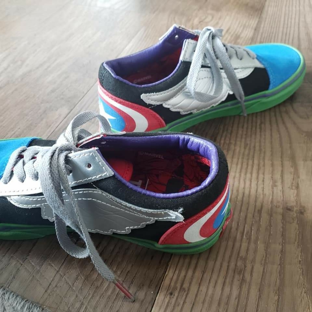 VANS X MARVEL KIDS OLD SKOOL